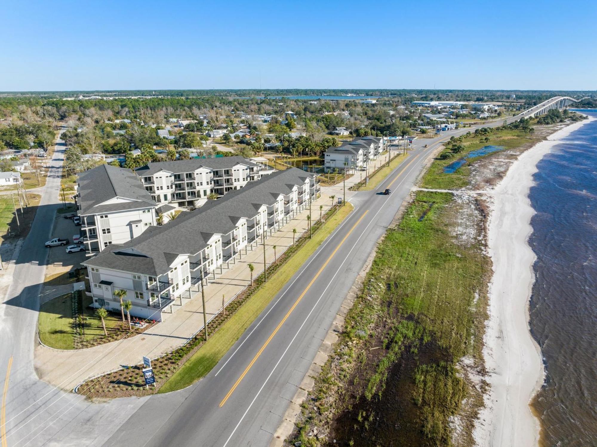 Narrow Escape By Pristine Properties Vacation Rentals Cape San Blas Exterior photo